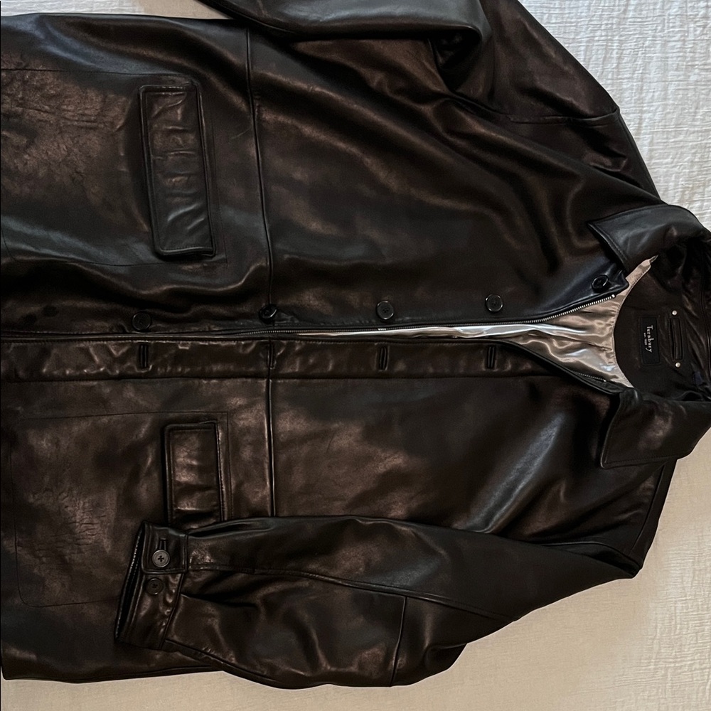 Men's Classic Black Leather Jacket